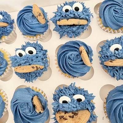 Cupcakes-dozen