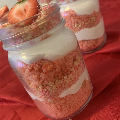 Strawberry Shortcake Cake Jars
