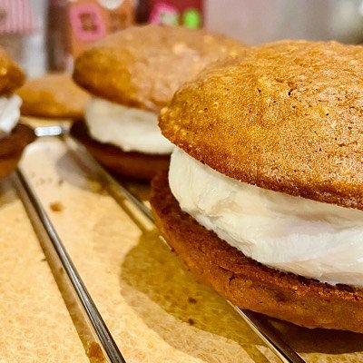 Molasses Whoopie Pies (6 Count)