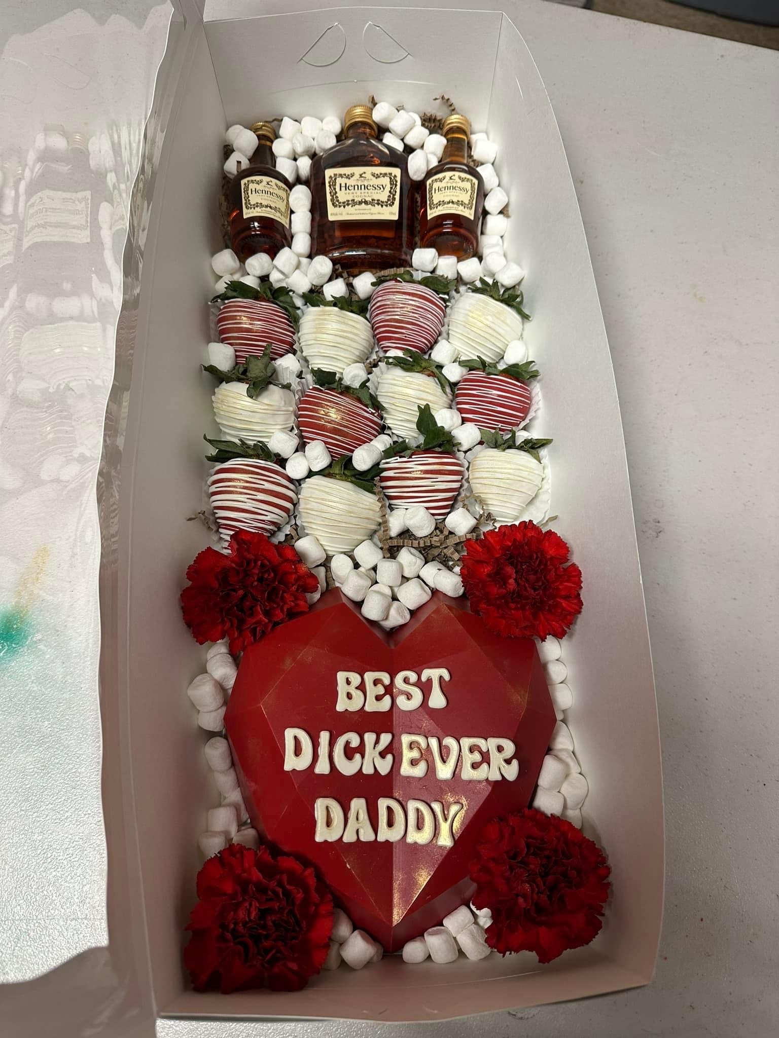 Breakable Heart Box W/ Strawberries And Alcohol/Wine