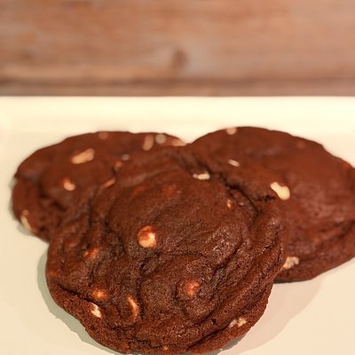 Red Velvet White Chocolate Chip Cookies 