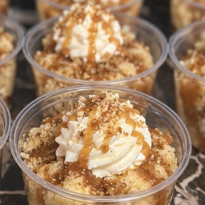 Banana Caramel Cake Cup 