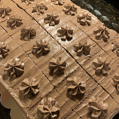 1/2 Sheet Cake - One Layer