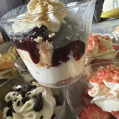 Blueberry Cheesecake Trifle Cups (20- 9oz cups)