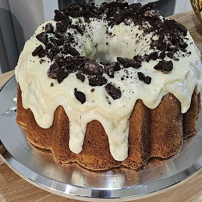 Oreo Pound Cake (1/2 Cake)