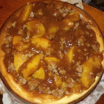 Apple Crumble Cheesecake 