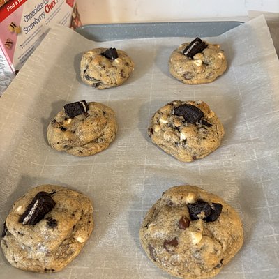 4 Oreo Chocolate Chip Cookie