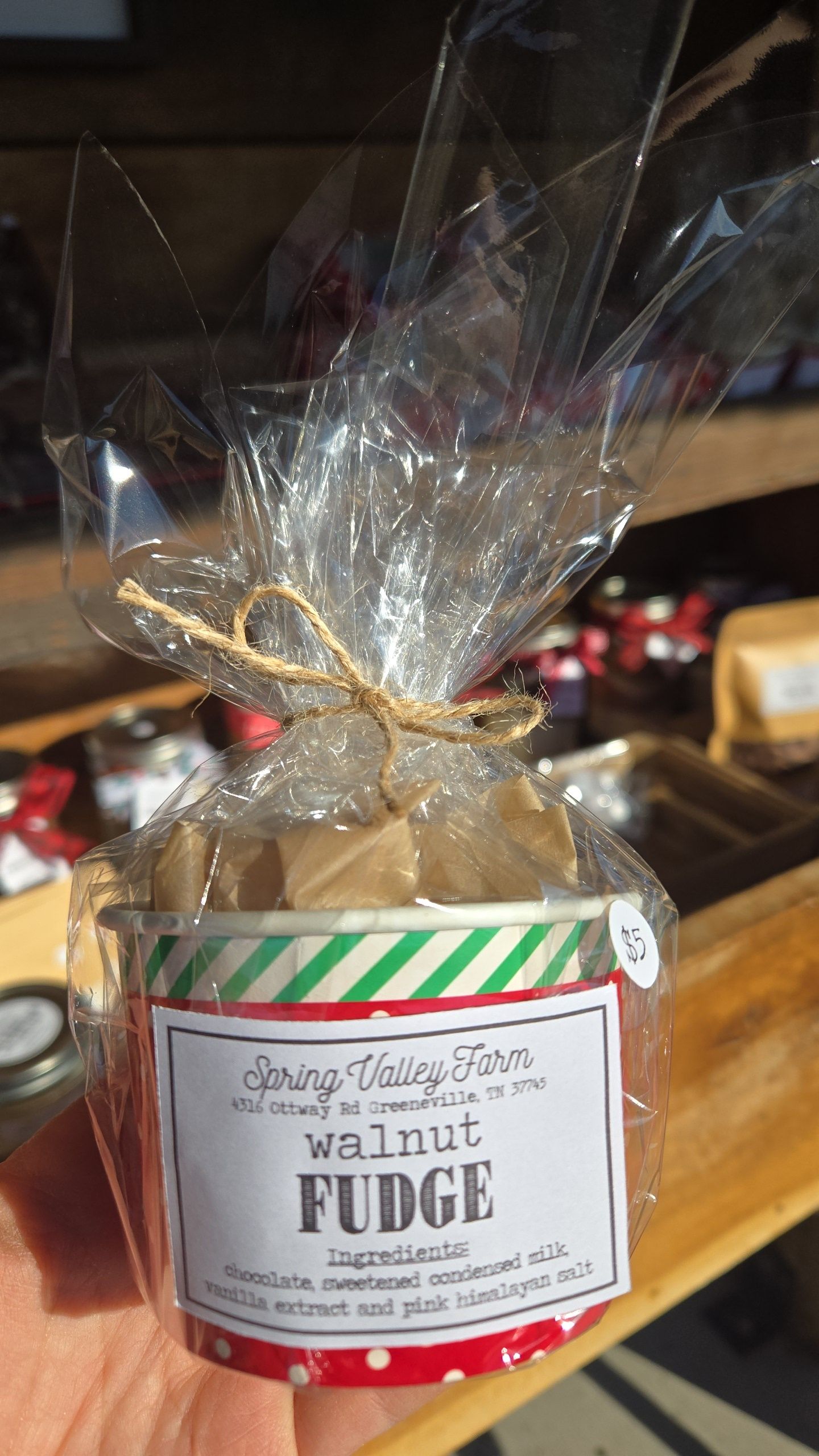Fudge w/Walnuts