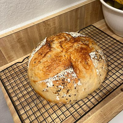Everything Bagel Boule 
