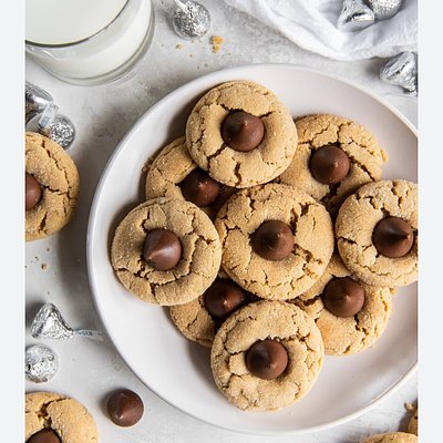 Peanut Butter Blossoms 1 Dozen