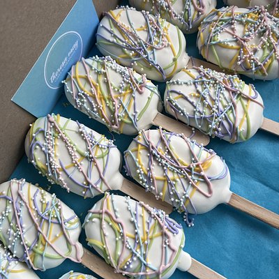 Cakesicles
