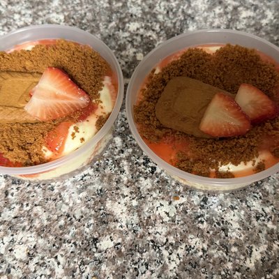 Strawberry/ Biscoff Cheesecake Cups