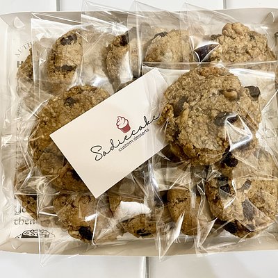 Oatmeal Raisin 3oz Cookies (Box Of 6)