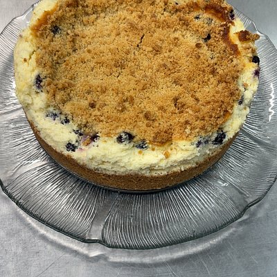 Blueberry Crumble Cheesecake