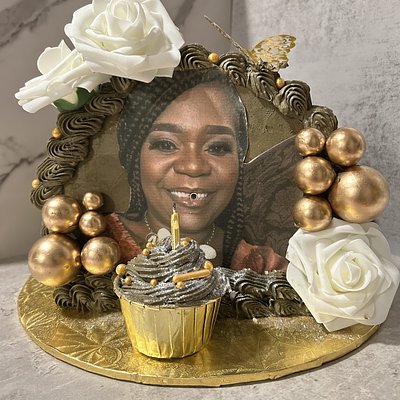 Glitter Blowout Cake