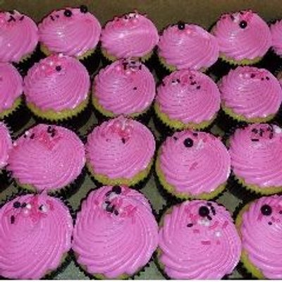 Dozen Cupcakes (12)