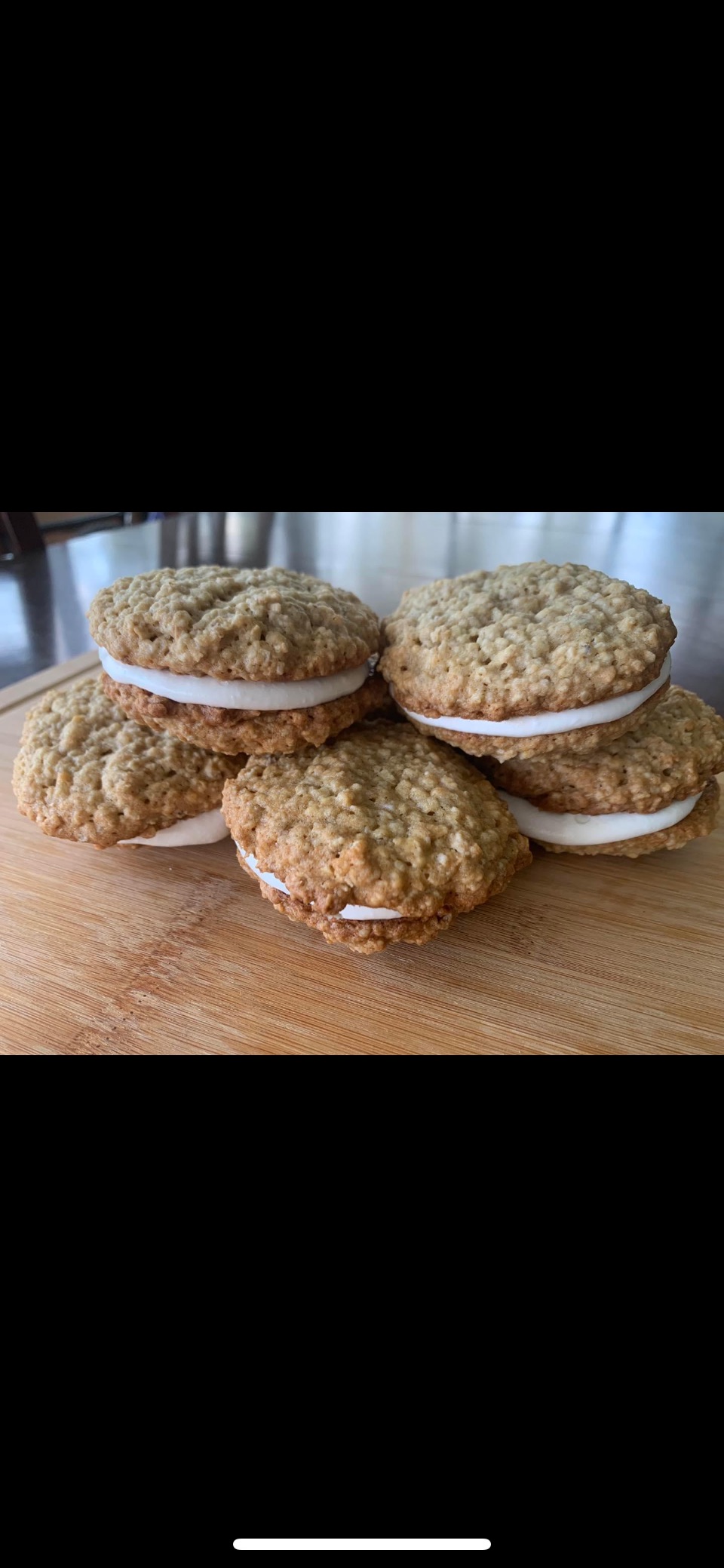 Oatmeal Cream Pie Sandwiches