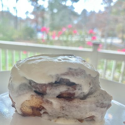 Sourdough Cinnamon Rolls, Small Order (4) 