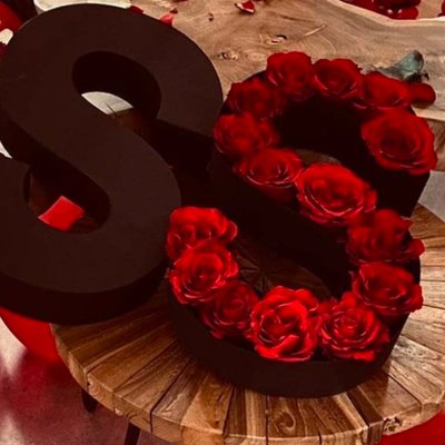 Initial Roses