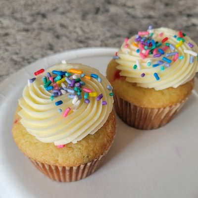 Funfetti Cupcakes