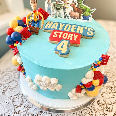 Custom Cake (10in round 3 layer) 