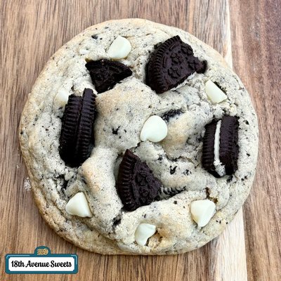 Cookies And Cream Cookies (per dozen)