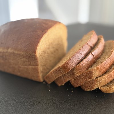 Granny’s Artisan Large Wholemeal loaf 