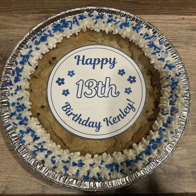 Deluxe Chocolate Chip Cookie Cake