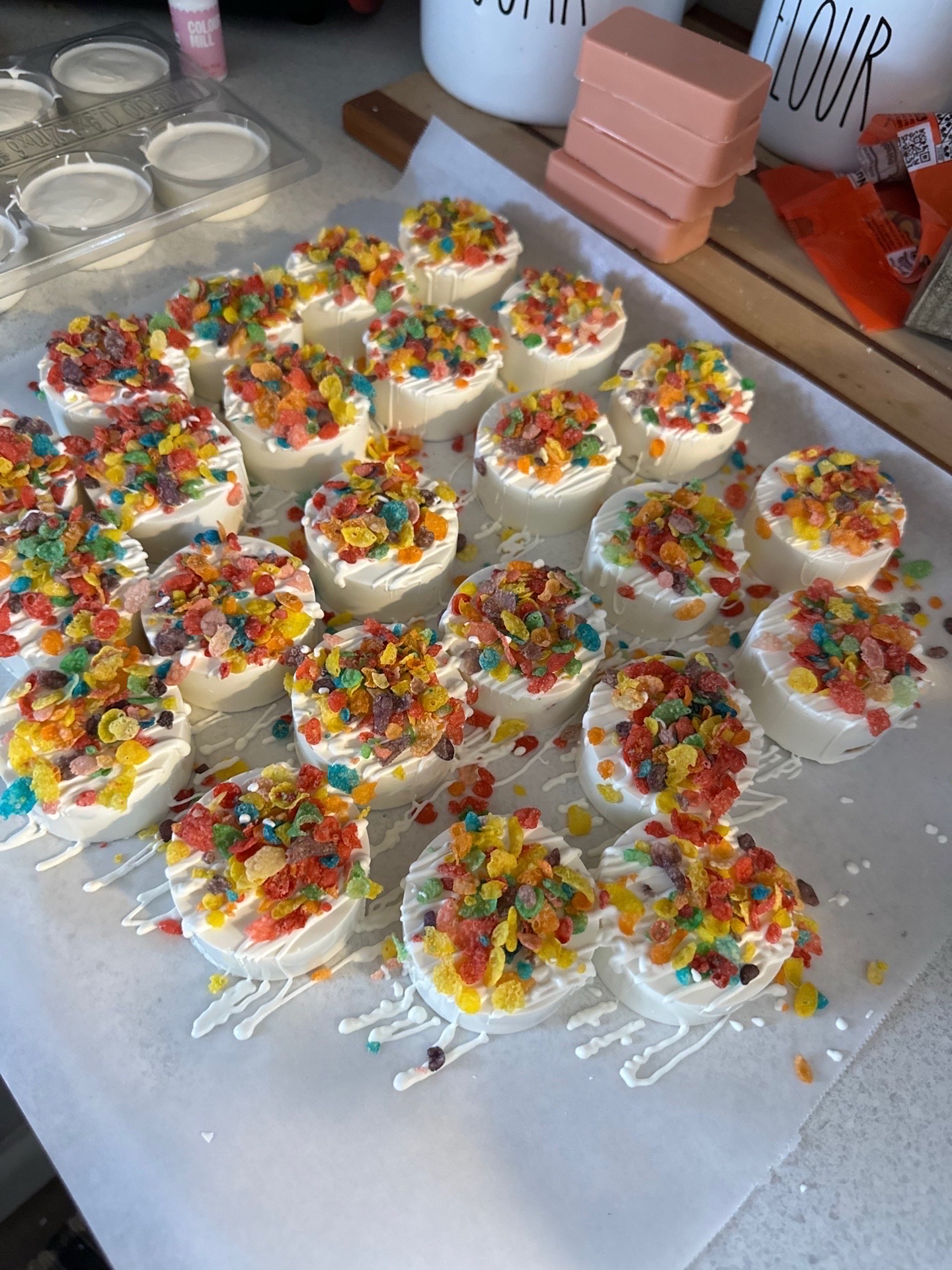Fruity Pebbles Cake Puck - White Chocolate 