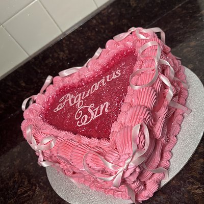 $75 Heart Cake 