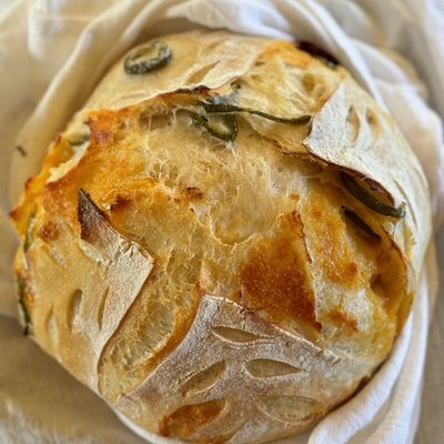 Jalapeño Cheddar Loaf 