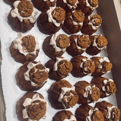 Mini Bundt Cakes
