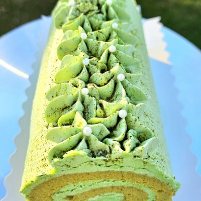 Matcha Cake Roll - Full Size Roll 