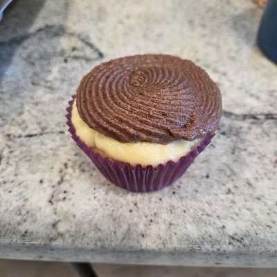Butter Maple Cupcakes With Frosting