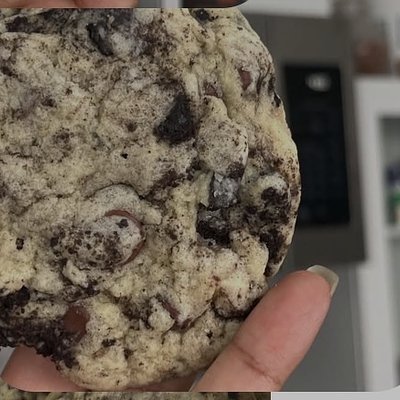 Cookies & Cream Cookie