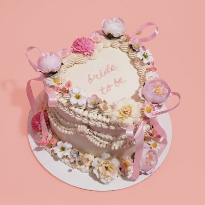 6” Cake (10-14 Servings)