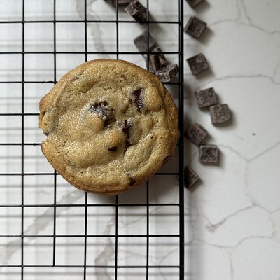 TLC’s Chocolate Chip Cookie - HALF DOZEN