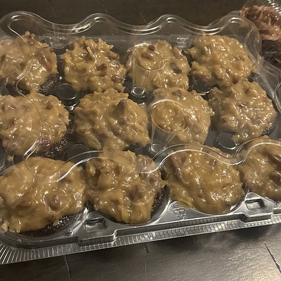  Standard Size German Chocolate Cupcake 12 ct