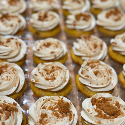 Biscoff Cookie Butter Cupcakes 