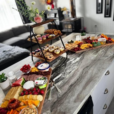 6-10 Adult Platters
