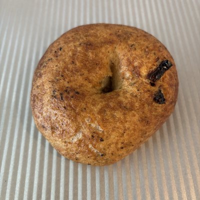 Sun-Dried Tomato & Basil Bagel