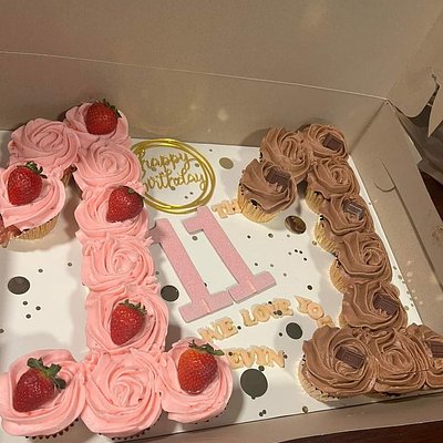 Double Digit Cupcakes 