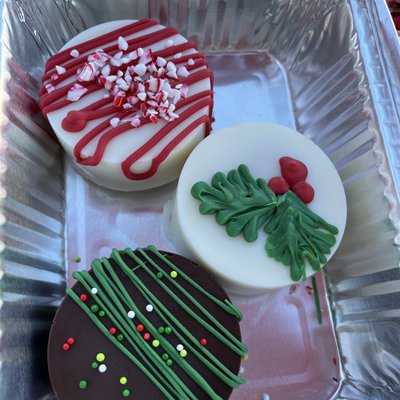 Puck Cakes