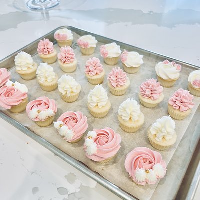 Custom Mini Cupcakes