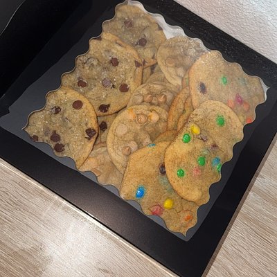 Cookie Box 