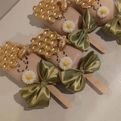Luxe Party Experience-12 Dozen
