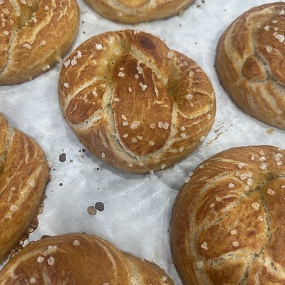 Sourdough Soft Pretzels 4ct
