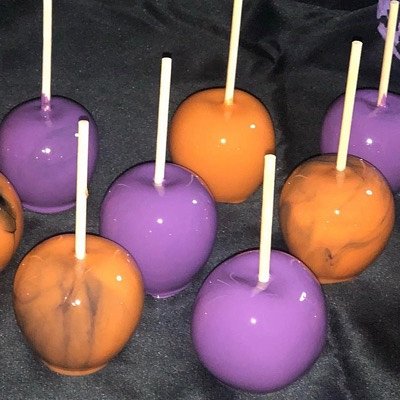 Candy Apples w/ Stick - 1 Dozen