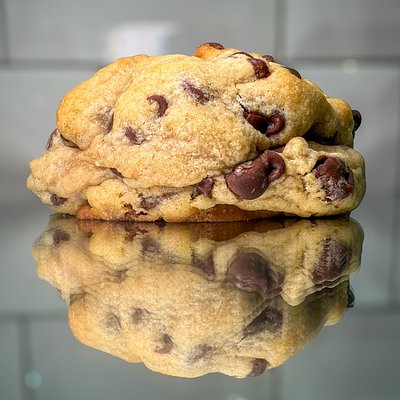 Mini: Classic Chunky Chocolate Chip 🤎