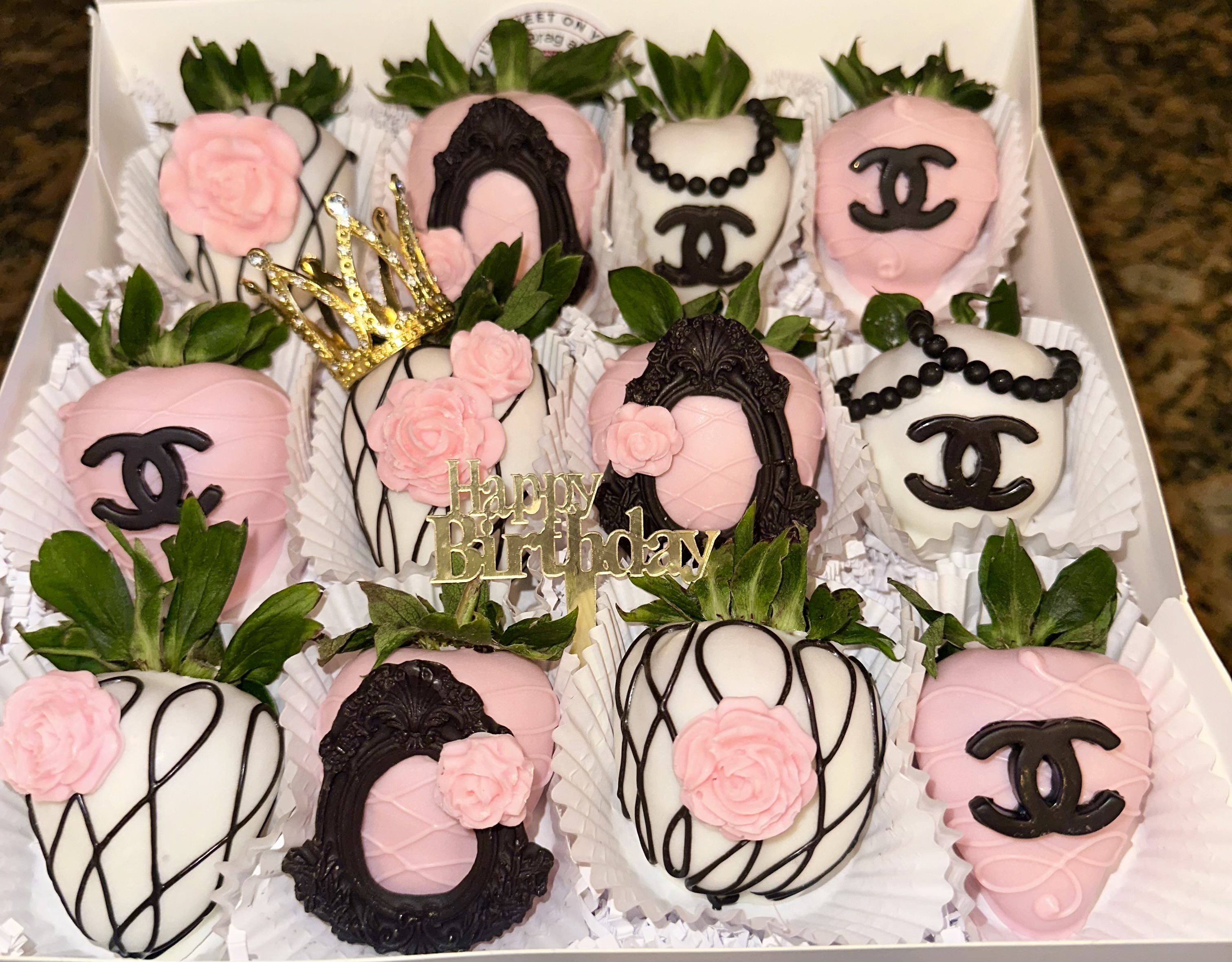 Chanel Inspired Chocolate Covered Strawberries 